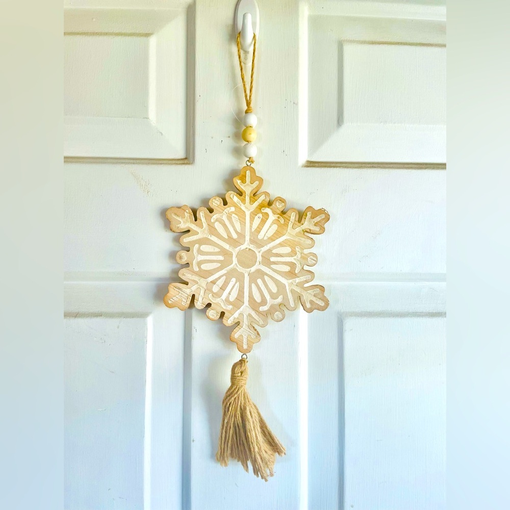 *Stellar Snowflake Wood Ornament